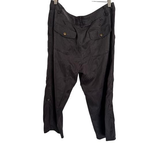 DAUGHTERS OF LIBERATION Brown Cropped/Capri Pants in Size 10 - Picture 3 of 9